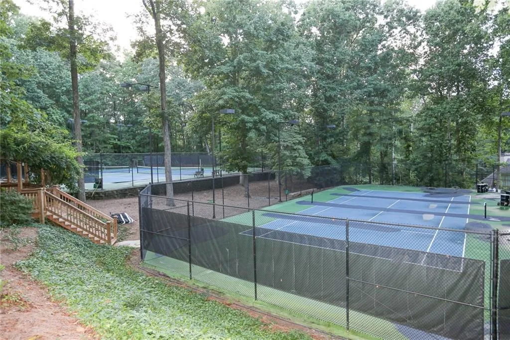 105 Grogans Landing, Sandy Springs, Georgia 30350, 5 Bedrooms Bedrooms, ,4 BathroomsBathrooms,Residential,Sold,105 Grogans Landing,5893681