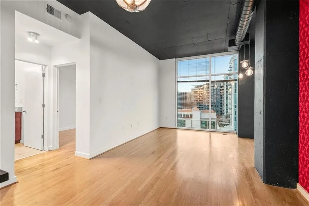 250 Pharr Road Ne Unit 1507, Atlanta, Georgia 30305, 1 Bedroom Bedrooms, 0 ,1 BathroomBathrooms,Residential,For Sale,250 Pharr Road Ne Unit 1507,7730578