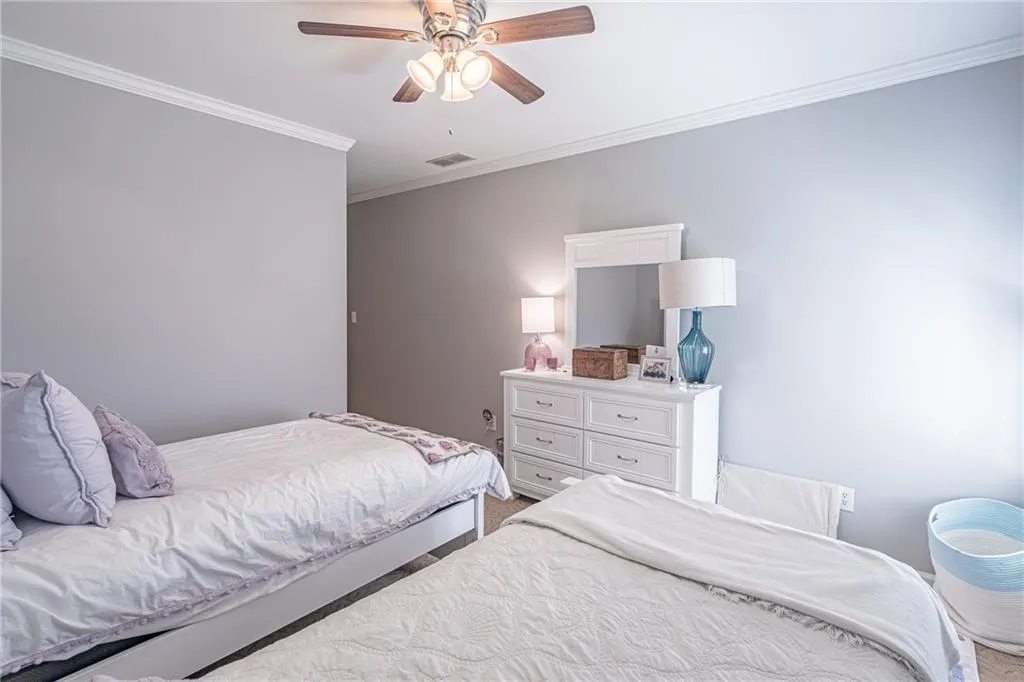 4570 Windsor Park Place, Sandy Springs, Georgia 30342, 3 Bedrooms Bedrooms, ,3 BathroomsBathrooms,Residential,Sold,4570 Windsor Park Place,7403649