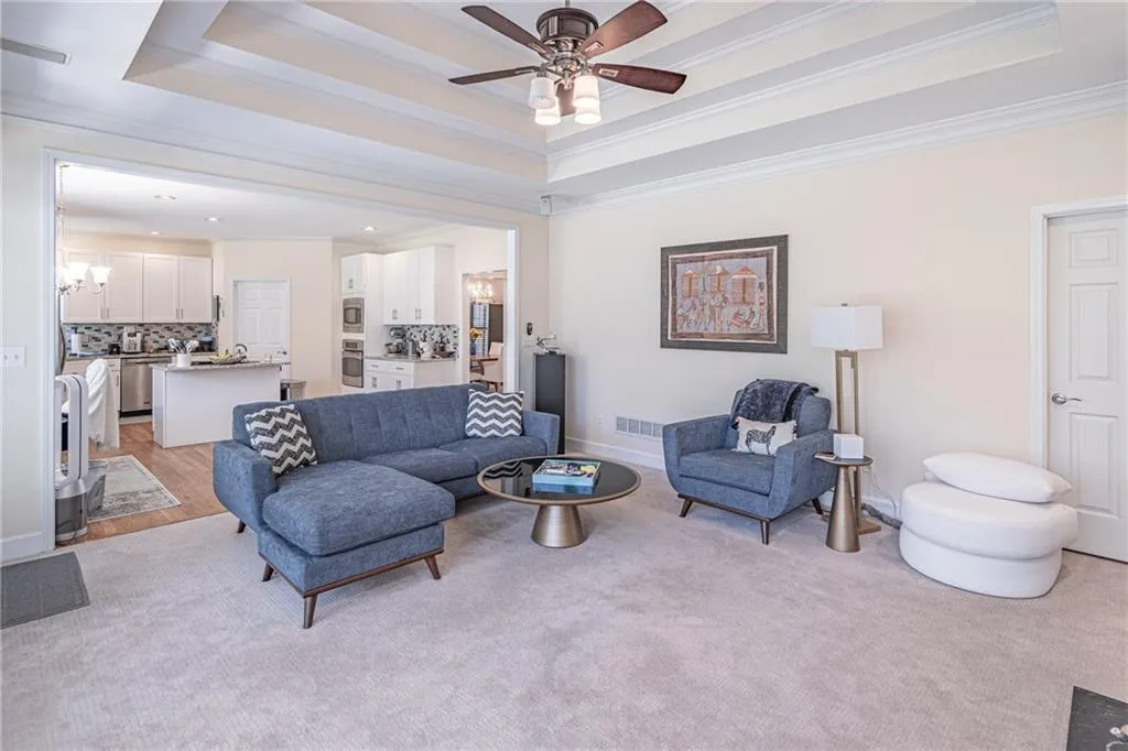 4570 Windsor Park Place, Sandy Springs, Georgia 30342, 3 Bedrooms Bedrooms, ,3 BathroomsBathrooms,Residential,Sold,4570 Windsor Park Place,7403649