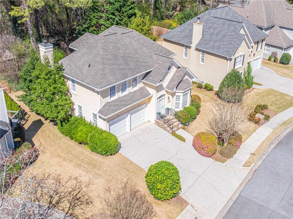 4570 Windsor Park Place, Sandy Springs, Georgia 30342, 3 Bedrooms Bedrooms, ,3 BathroomsBathrooms,Residential,Sold,4570 Windsor Park Place,7403649