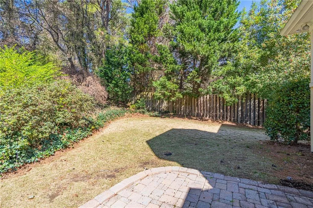 4570 Windsor Park Place, Sandy Springs, Georgia 30342, 3 Bedrooms Bedrooms, ,3 BathroomsBathrooms,Residential,Sold,4570 Windsor Park Place,7403649