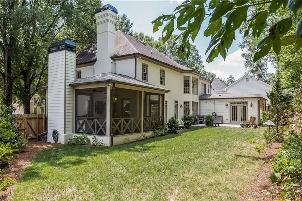 250 Woodchase Close Ne, Atlanta, Georgia 30319, 4 Bedrooms Bedrooms, ,4 BathroomsBathrooms,Residential,Sold,250 Woodchase Close Ne,5741865