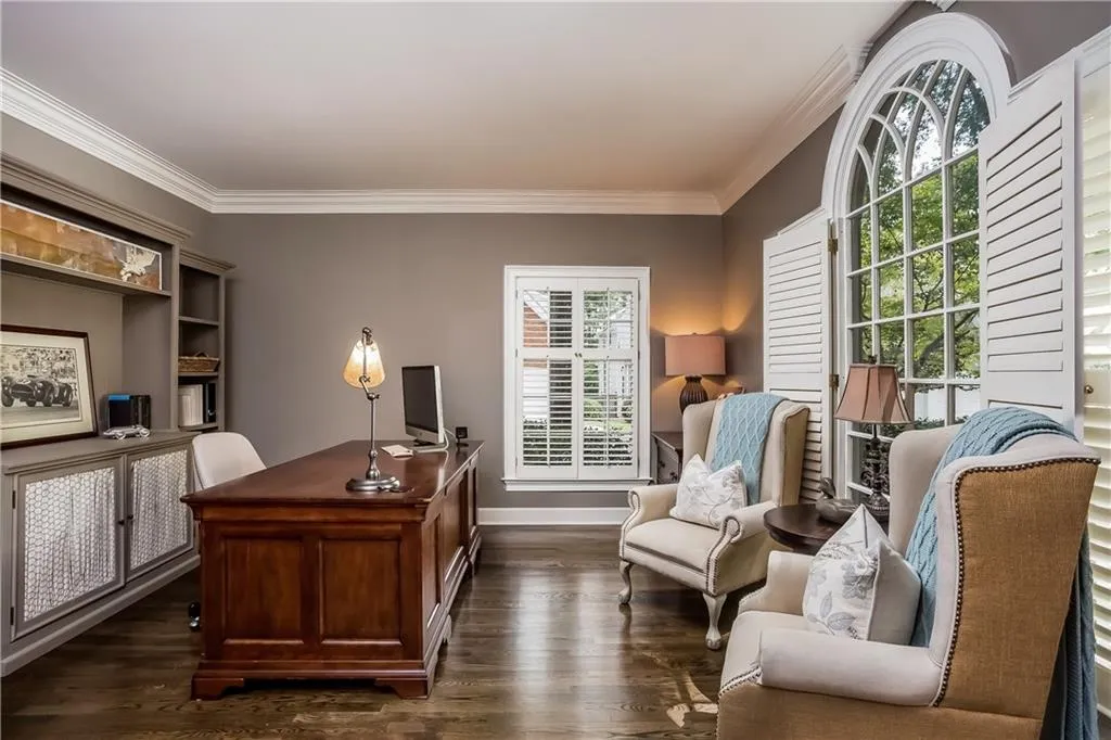 250 Woodchase Close Ne, Atlanta, Georgia 30319, 4 Bedrooms Bedrooms, ,4 BathroomsBathrooms,Residential,Sold,250 Woodchase Close Ne,5741865