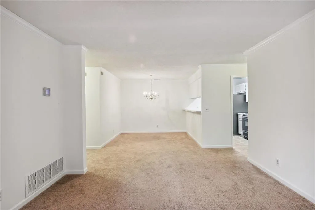 404 Barrington Hills Drive, Sandy Springs, Georgia 30350, 2 Bedrooms Bedrooms, ,2 BathroomsBathrooms,Residential,Sold,404 Barrington Hills Drive,7151716