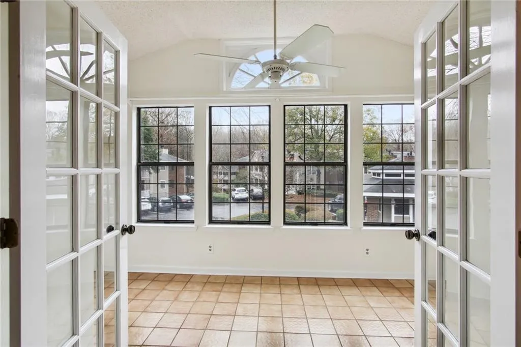 404 Barrington Hills Drive, Sandy Springs, Georgia 30350, 2 Bedrooms Bedrooms, ,2 BathroomsBathrooms,Residential,Sold,404 Barrington Hills Drive,7151716
