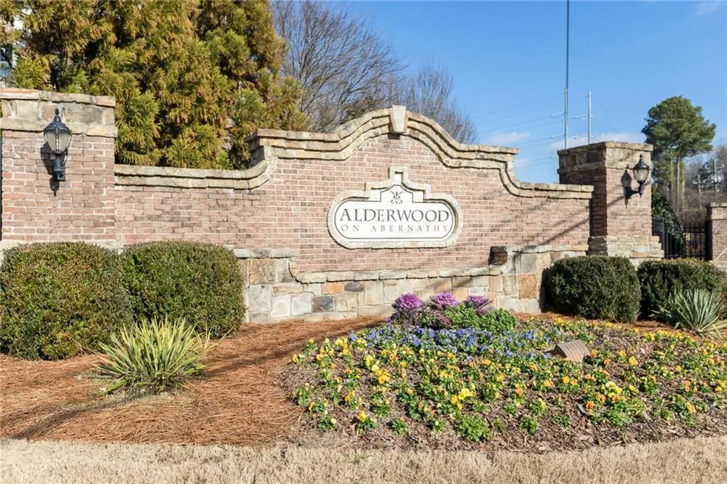 131 Alderwood Hill, Atlanta, Georgia 30328, 4 Bedrooms Bedrooms, ,4 BathroomsBathrooms,Residential,Sold,131 Alderwood Hill,6128961