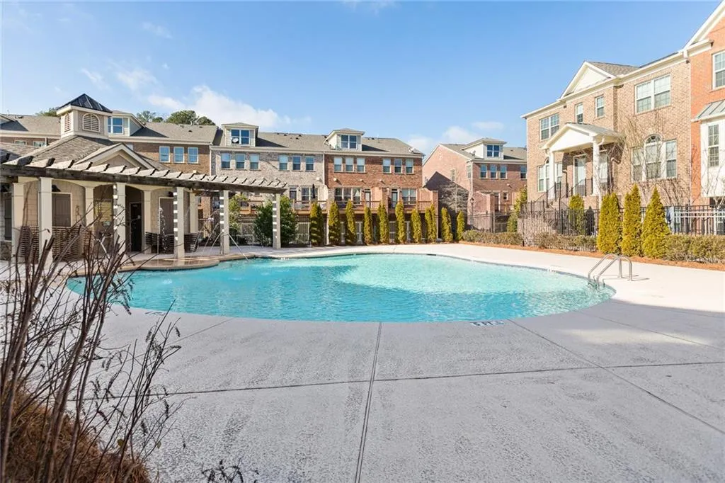 131 Alderwood Hill, Atlanta, Georgia 30328, 4 Bedrooms Bedrooms, ,4 BathroomsBathrooms,Residential,Sold,131 Alderwood Hill,6128961