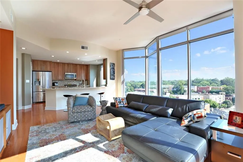 222 12th Street Ne Unit 1403, Atlanta, Georgia 30309, 2 Bedrooms Bedrooms, ,2 BathroomsBathrooms,Residential,Sold,222 12th Street Ne Unit 1403,5741934