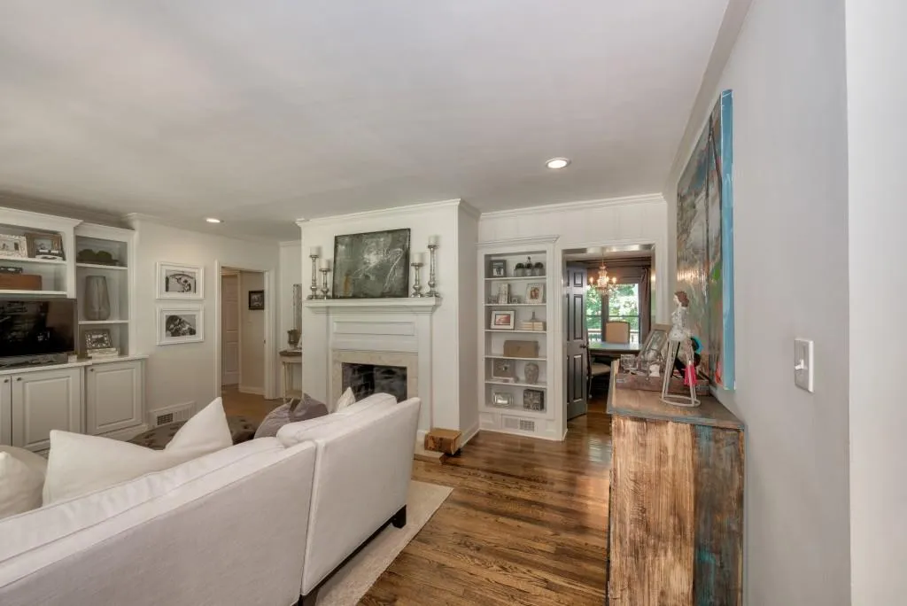 4196 N Stratford Road Ne, Atlanta, Georgia 30342, 3 Bedrooms Bedrooms, ,4 BathroomsBathrooms,Residential,Sold,4196 N Stratford Road Ne,5899599