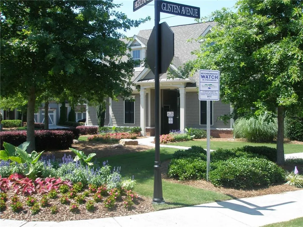 7260 Glisten Avenue Ne Unit 97, Atlanta, Georgia 30328, 3 Bedrooms Bedrooms, ,3 BathroomsBathrooms,Residential,Sold,7260 Glisten Avenue Ne Unit 97,5712962