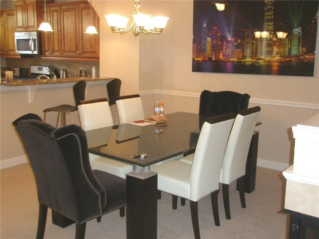 7260 Glisten Avenue Ne Unit 97, Atlanta, Georgia 30328, 3 Bedrooms Bedrooms, ,3 BathroomsBathrooms,Residential,Sold,7260 Glisten Avenue Ne Unit 97,5712962