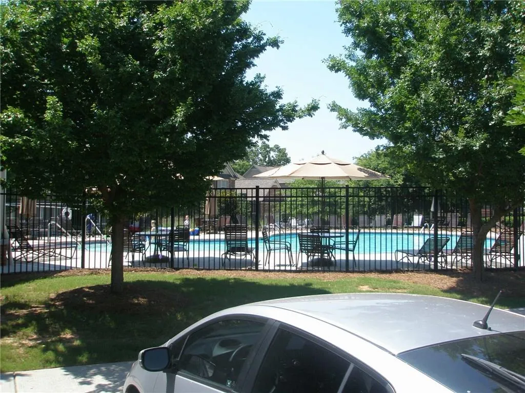 7260 Glisten Avenue Ne Unit 97, Atlanta, Georgia 30328, 3 Bedrooms Bedrooms, ,3 BathroomsBathrooms,Residential,Sold,7260 Glisten Avenue Ne Unit 97,5712962