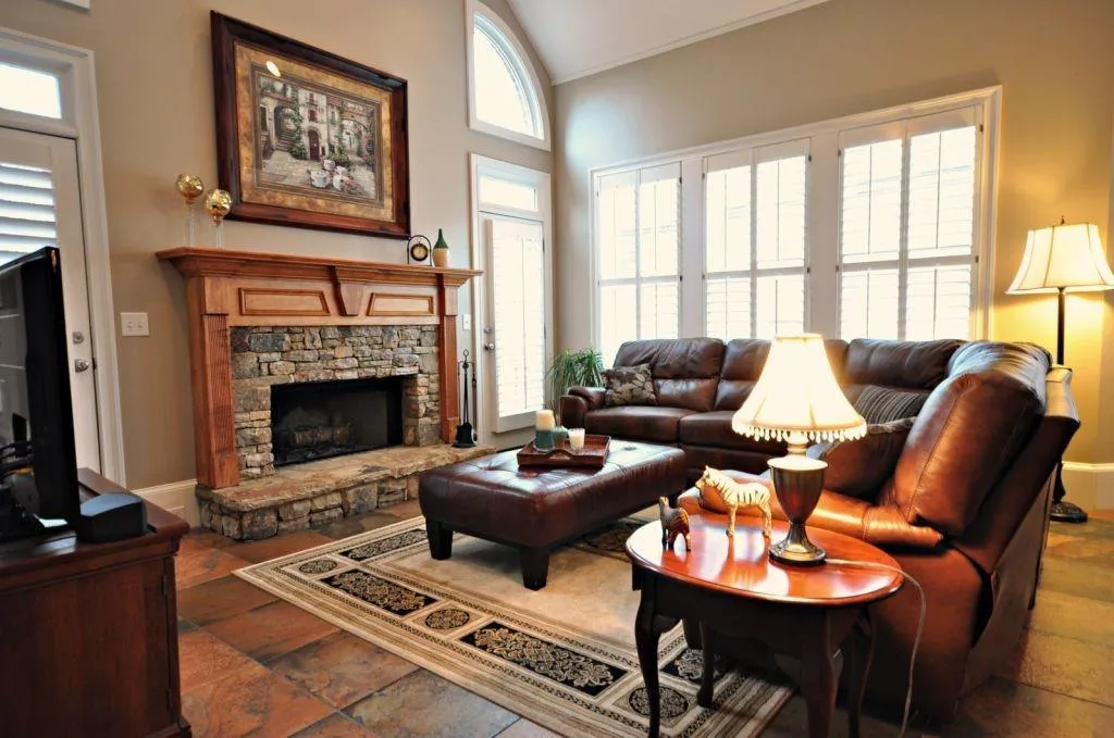 7760 Marsh Court, Sandy Springs, Georgia 30328, 4 Bedrooms Bedrooms, ,4 BathroomsBathrooms,Residential,Sold,7760 Marsh Court,5549549