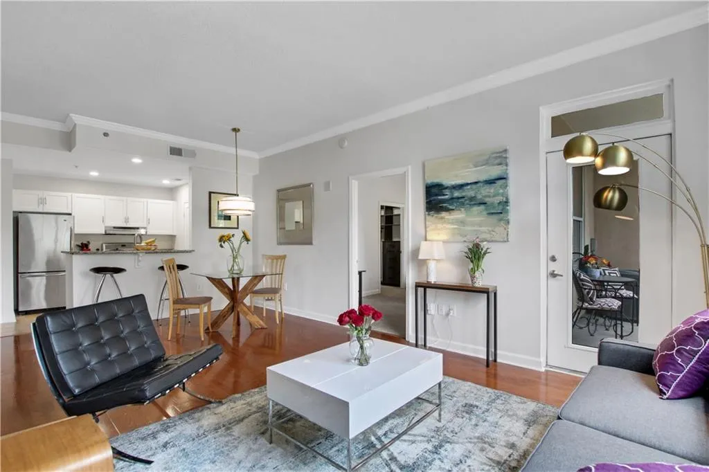 1101 Juniper Street Ne Unit 521, Atlanta, Georgia 30309, 2 Bedrooms Bedrooms, ,2 BathroomsBathrooms,Residential,For Sale,1101 Juniper Street Ne Unit 521,7617742