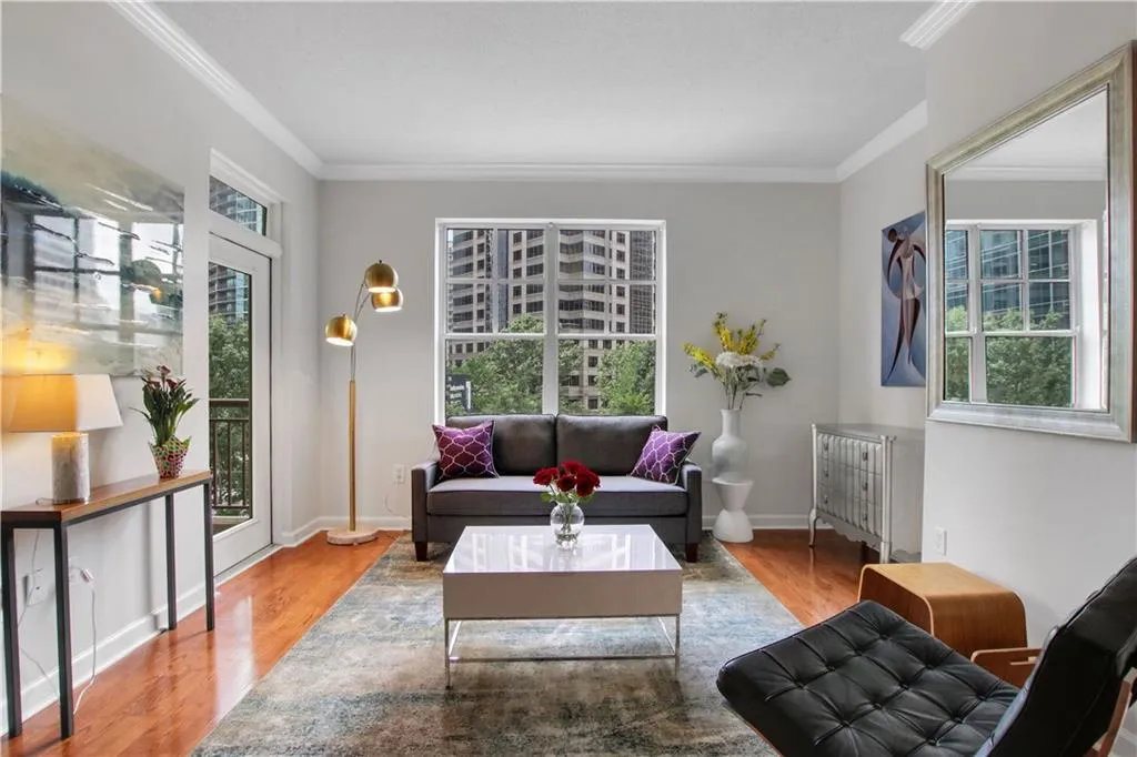 1101 Juniper Street Ne Unit 521, Atlanta, Georgia 30309, 2 Bedrooms Bedrooms, ,2 BathroomsBathrooms,Residential,For Sale,1101 Juniper Street Ne Unit 521,7617742