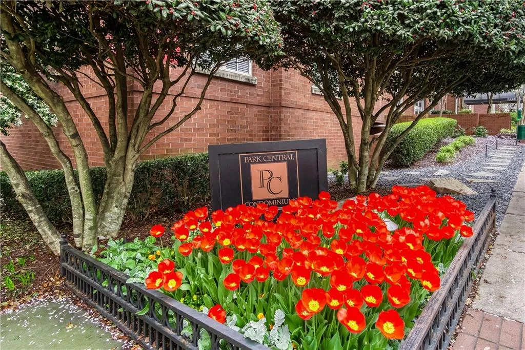 1101 Juniper Street Ne Unit 521, Atlanta, Georgia 30309, 2 Bedrooms Bedrooms, ,2 BathroomsBathrooms,Residential,For Sale,1101 Juniper Street Ne Unit 521,7617742