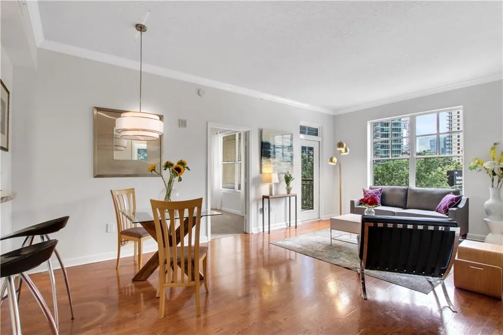 1101 Juniper Street Ne Unit 521, Atlanta, Georgia 30309, 2 Bedrooms Bedrooms, ,2 BathroomsBathrooms,Residential,For Sale,1101 Juniper Street Ne Unit 521,7617742