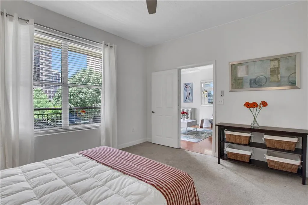 1101 Juniper Street Ne Unit 521, Atlanta, Georgia 30309, 2 Bedrooms Bedrooms, ,2 BathroomsBathrooms,Residential,For Sale,1101 Juniper Street Ne Unit 521,7617742