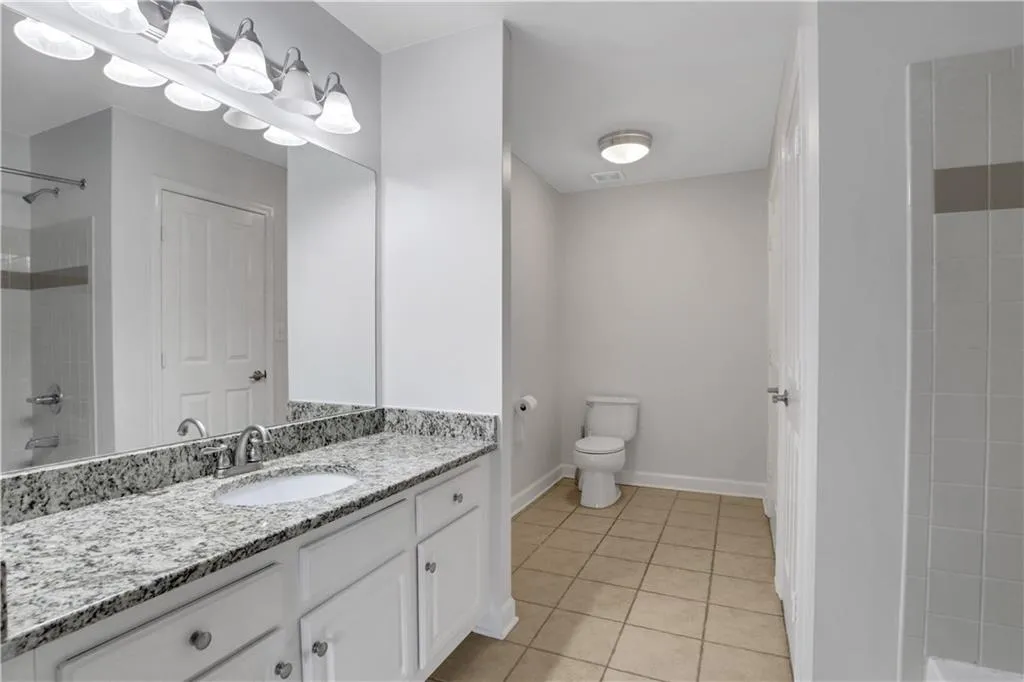 1101 Juniper Street Ne Unit 521, Atlanta, Georgia 30309, 2 Bedrooms Bedrooms, ,2 BathroomsBathrooms,Residential,For Sale,1101 Juniper Street Ne Unit 521,7617742