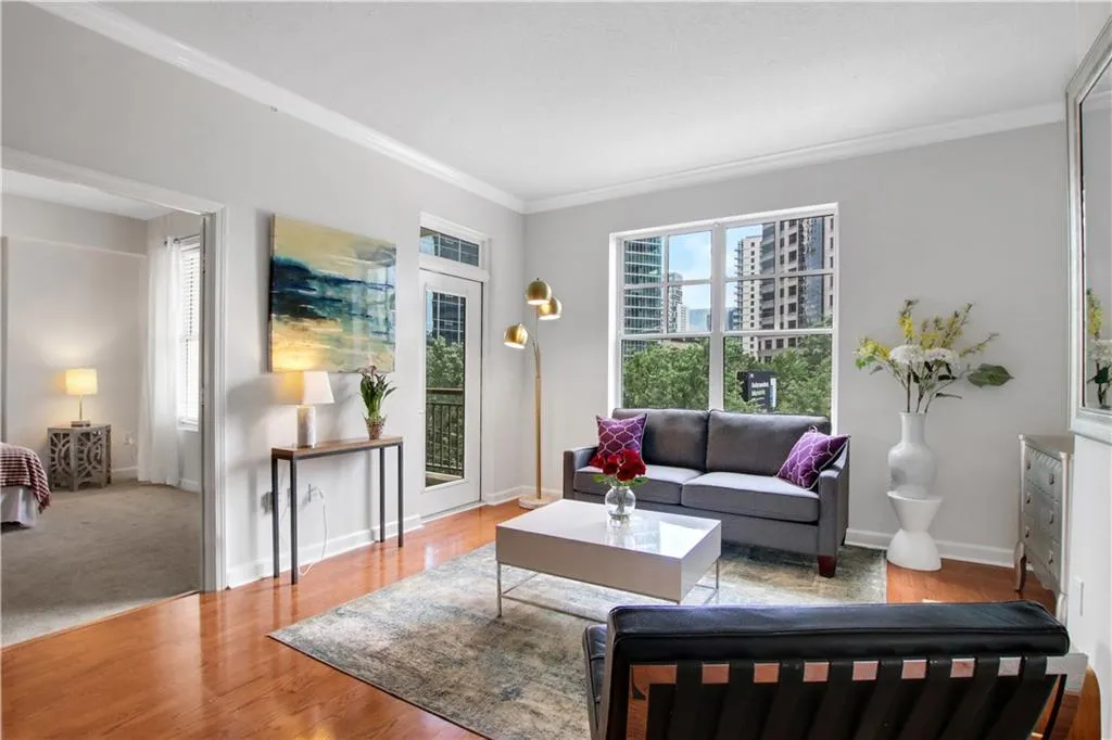 1101 Juniper Street Ne Unit 521, Atlanta, Georgia 30309, 2 Bedrooms Bedrooms, ,2 BathroomsBathrooms,Residential,For Sale,1101 Juniper Street Ne Unit 521,7617742