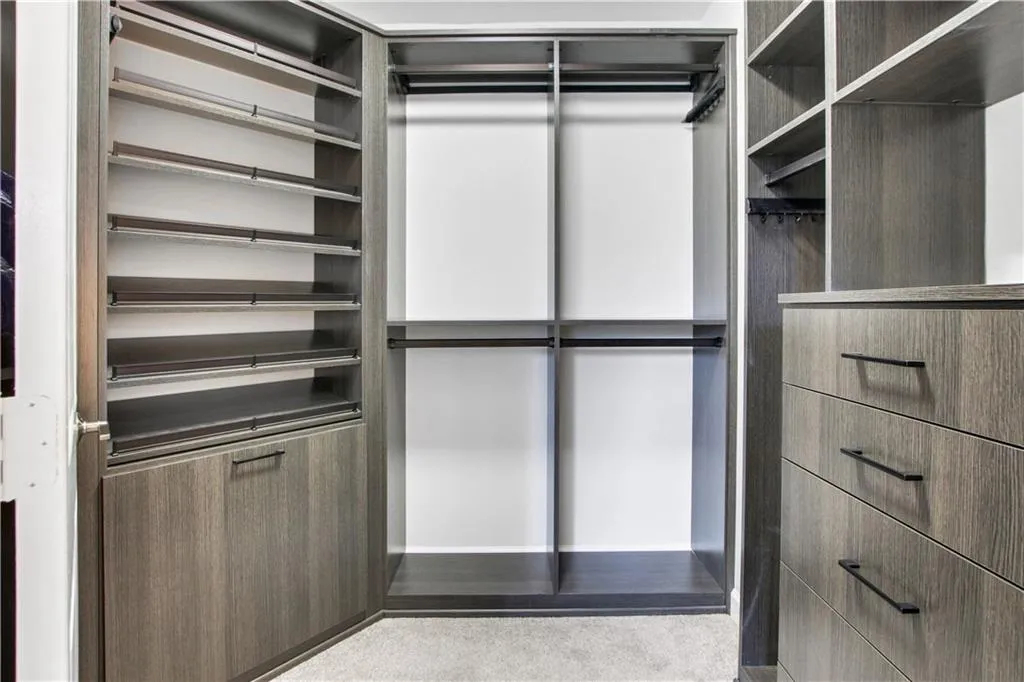 1101 Juniper Street Ne Unit 521, Atlanta, Georgia 30309, 2 Bedrooms Bedrooms, ,2 BathroomsBathrooms,Residential,For Sale,1101 Juniper Street Ne Unit 521,7617742