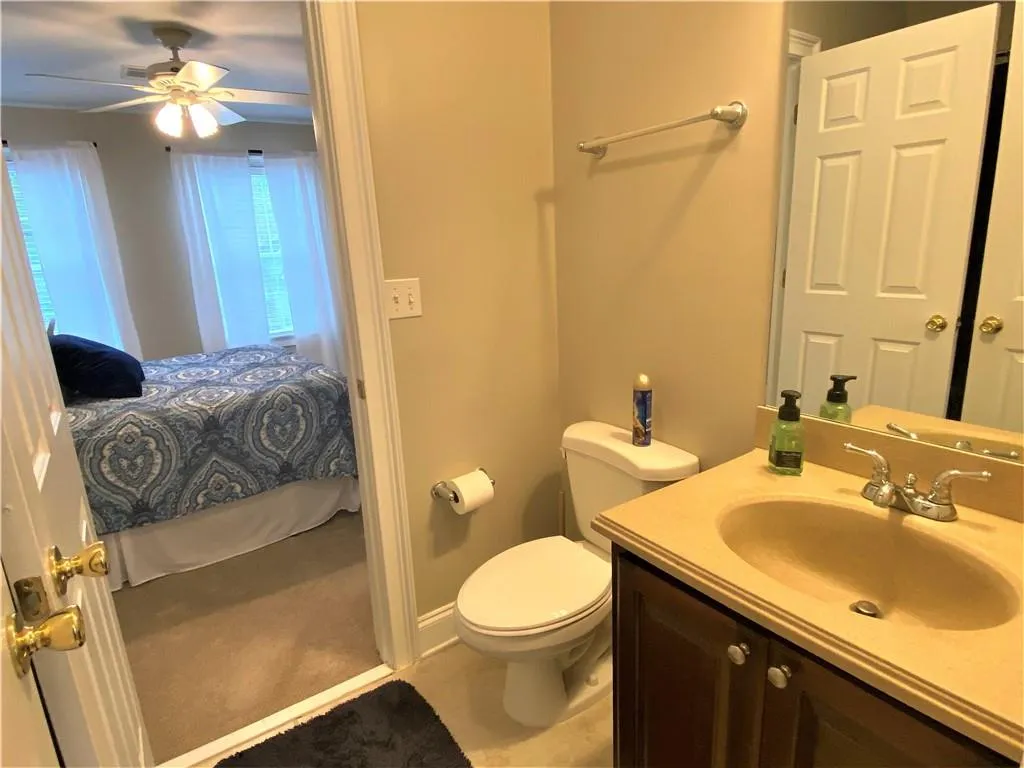 1601 Masons Creek Circle, Atlanta, Georgia 30350, 3 Bedrooms Bedrooms, ,2 BathroomsBathrooms,Residential,Sold,1601 Masons Creek Circle,6864651