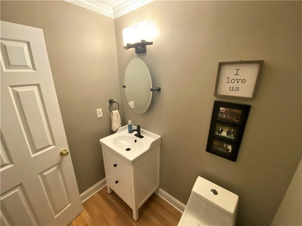 1601 Masons Creek Circle, Atlanta, Georgia 30350, 3 Bedrooms Bedrooms, ,2 BathroomsBathrooms,Residential,Sold,1601 Masons Creek Circle,6864651