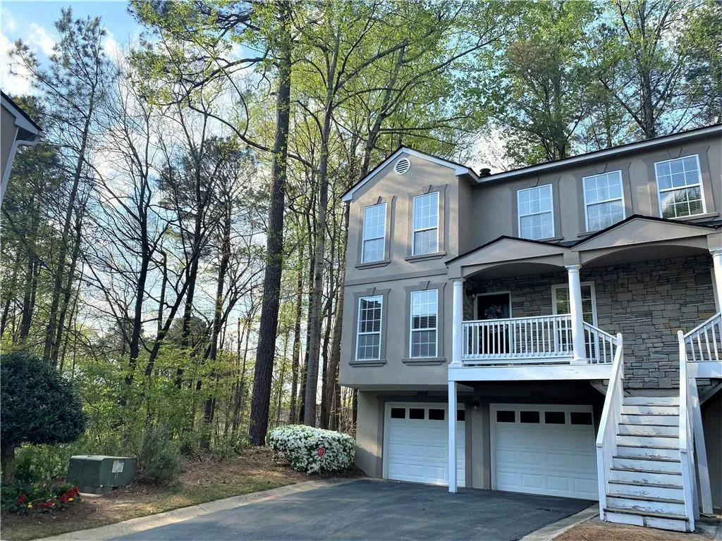 1601 Masons Creek Circle, Atlanta, Georgia 30350, 3 Bedrooms Bedrooms, ,2 BathroomsBathrooms,Residential,Sold,1601 Masons Creek Circle,6864651