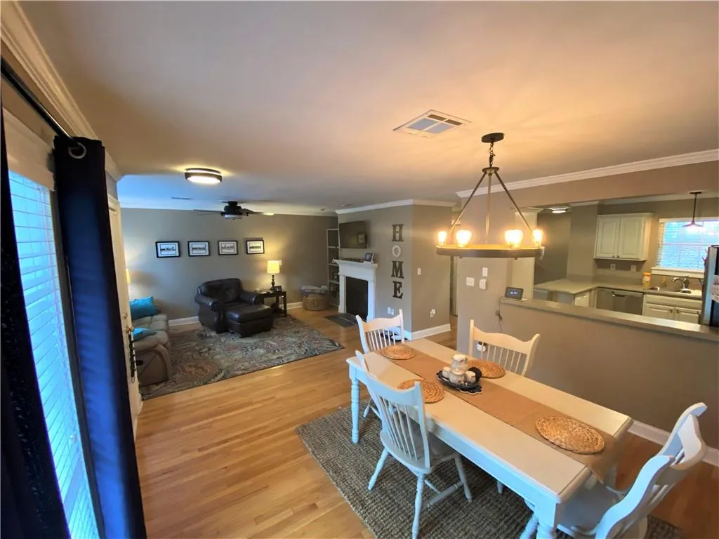 1601 Masons Creek Circle, Atlanta, Georgia 30350, 3 Bedrooms Bedrooms, ,2 BathroomsBathrooms,Residential,Sold,1601 Masons Creek Circle,6864651