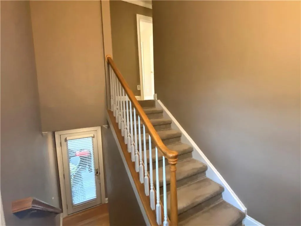 1601 Masons Creek Circle, Atlanta, Georgia 30350, 3 Bedrooms Bedrooms, ,2 BathroomsBathrooms,Residential,Sold,1601 Masons Creek Circle,6864651