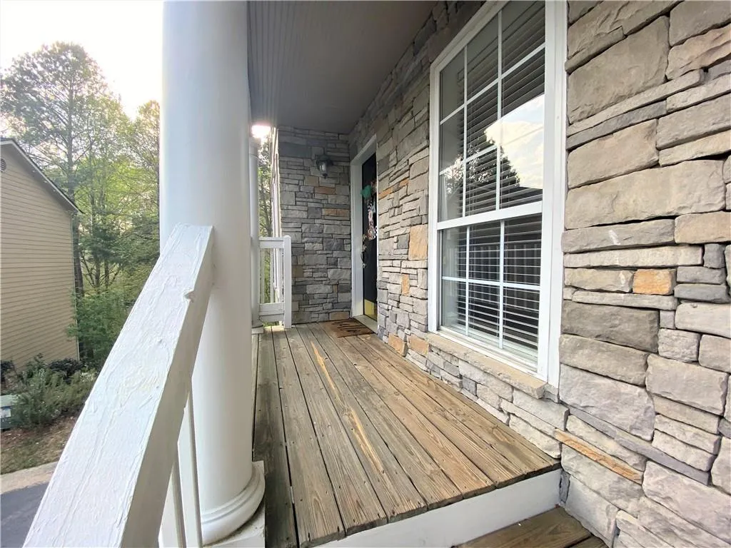 1601 Masons Creek Circle, Atlanta, Georgia 30350, 3 Bedrooms Bedrooms, ,2 BathroomsBathrooms,Residential,Sold,1601 Masons Creek Circle,6864651