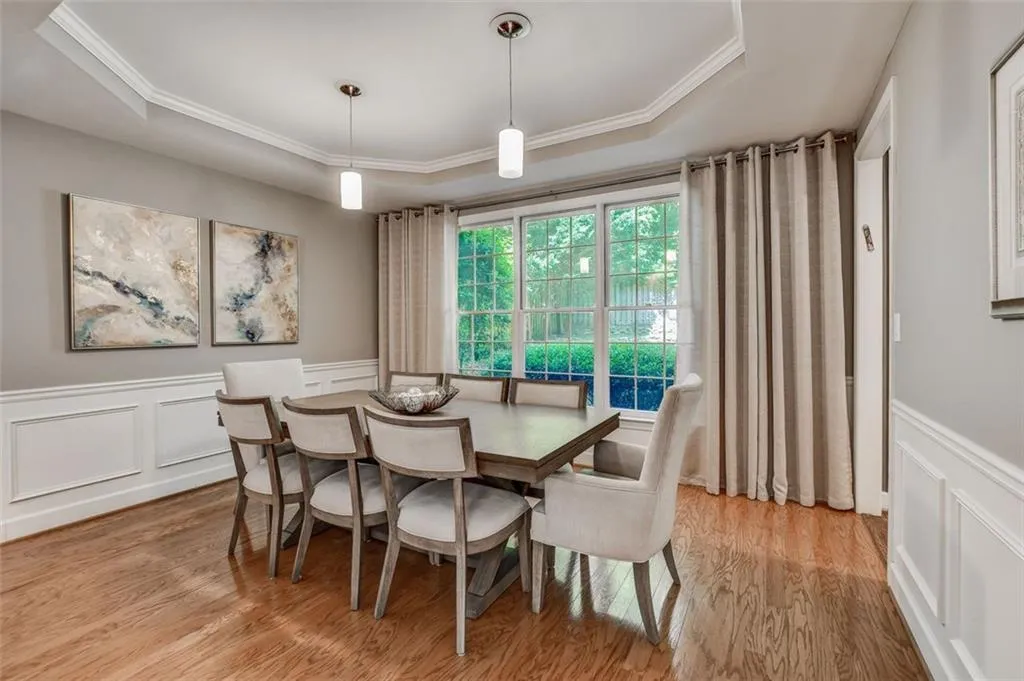 4580 Windsor Park Place, Atlanta, Georgia 30342, 3 Bedrooms Bedrooms, ,2 BathroomsBathrooms,Residential,Sold,4580 Windsor Park Place,7524163