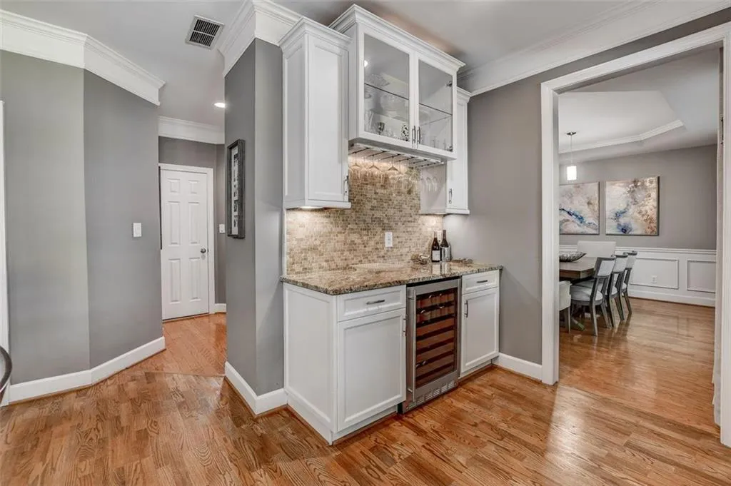 4580 Windsor Park Place, Atlanta, Georgia 30342, 3 Bedrooms Bedrooms, ,2 BathroomsBathrooms,Residential,Sold,4580 Windsor Park Place,7524163
