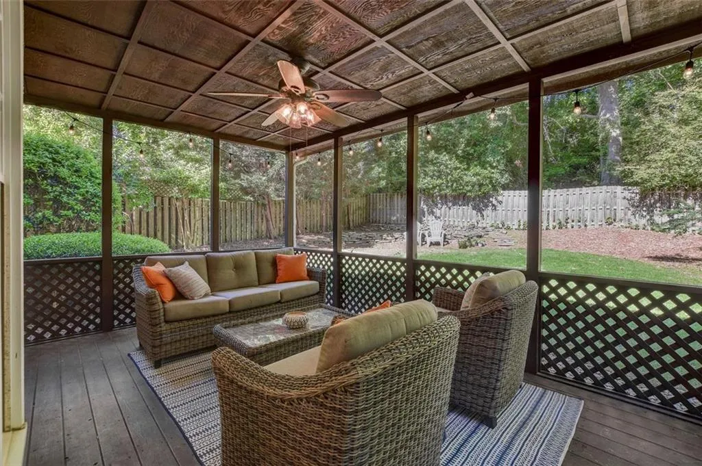 4580 Windsor Park Place, Atlanta, Georgia 30342, 3 Bedrooms Bedrooms, ,2 BathroomsBathrooms,Residential,Sold,4580 Windsor Park Place,7524163