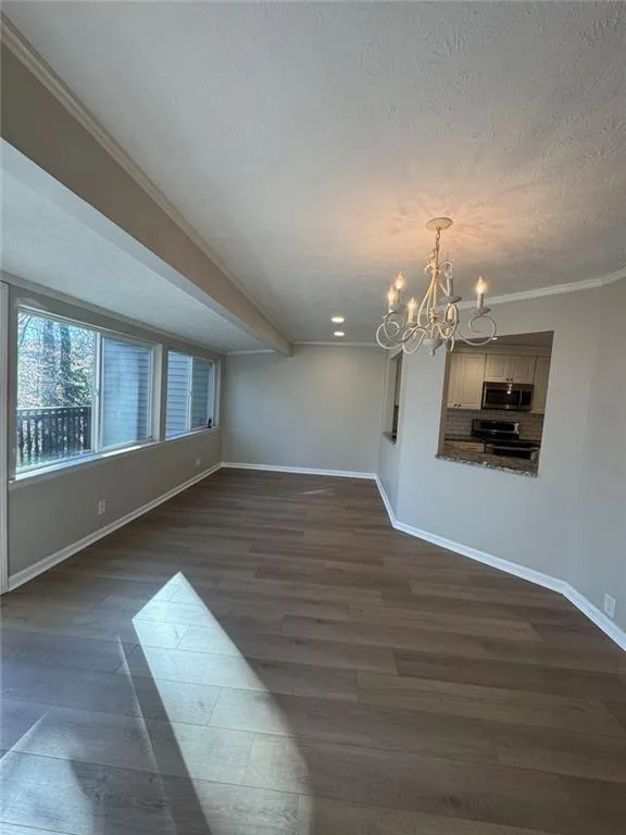62 Dunwoody Springs Drive, Atlanta, Georgia 30328, 3 Bedrooms Bedrooms, ,2 BathroomsBathrooms,Residential,Sold,62 Dunwoody Springs Drive,7716260