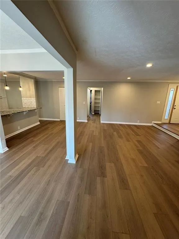 62 Dunwoody Springs Drive, Atlanta, Georgia 30328, 3 Bedrooms Bedrooms, ,2 BathroomsBathrooms,Residential,Sold,62 Dunwoody Springs Drive,7716260