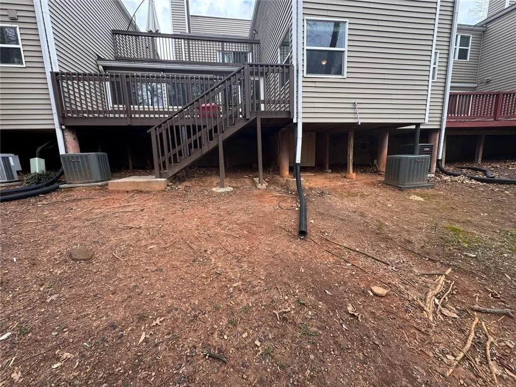 62 Dunwoody Springs Drive, Atlanta, Georgia 30328, 3 Bedrooms Bedrooms, ,2 BathroomsBathrooms,Residential,Sold,62 Dunwoody Springs Drive,7716260