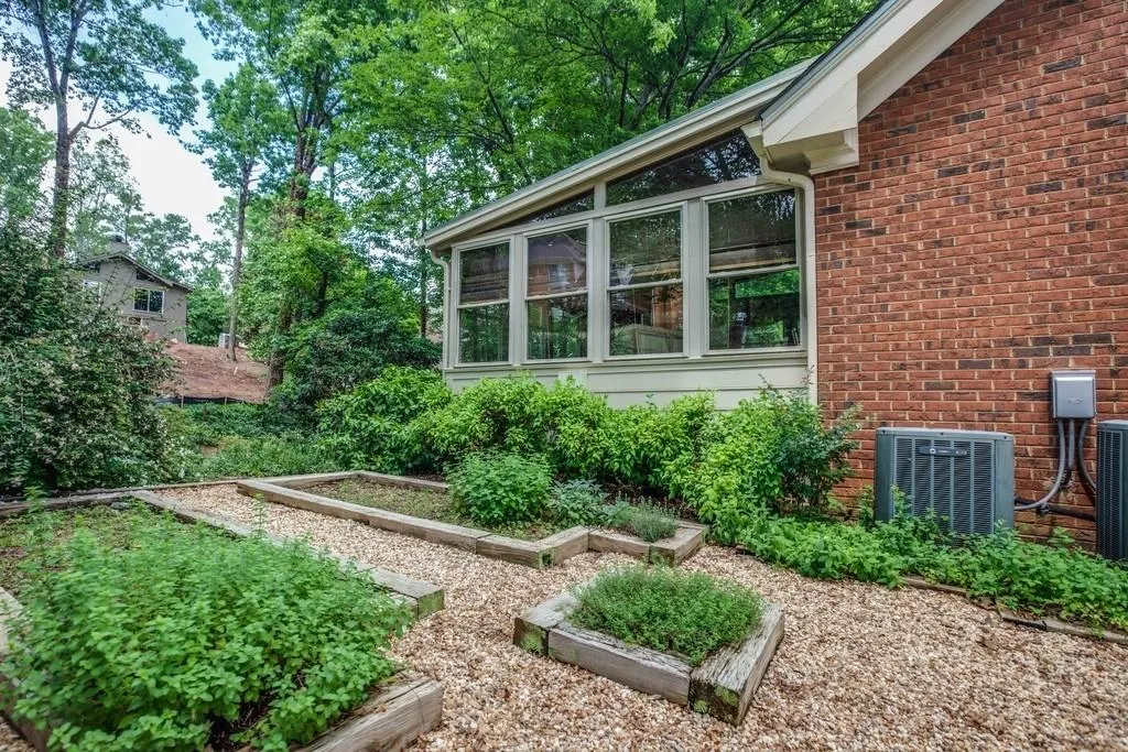 210 Woodrill Way, Atlanta, Georgia 30350, 4 Bedrooms Bedrooms, ,4 BathroomsBathrooms,Residential,Sold,210 Woodrill Way,6505710