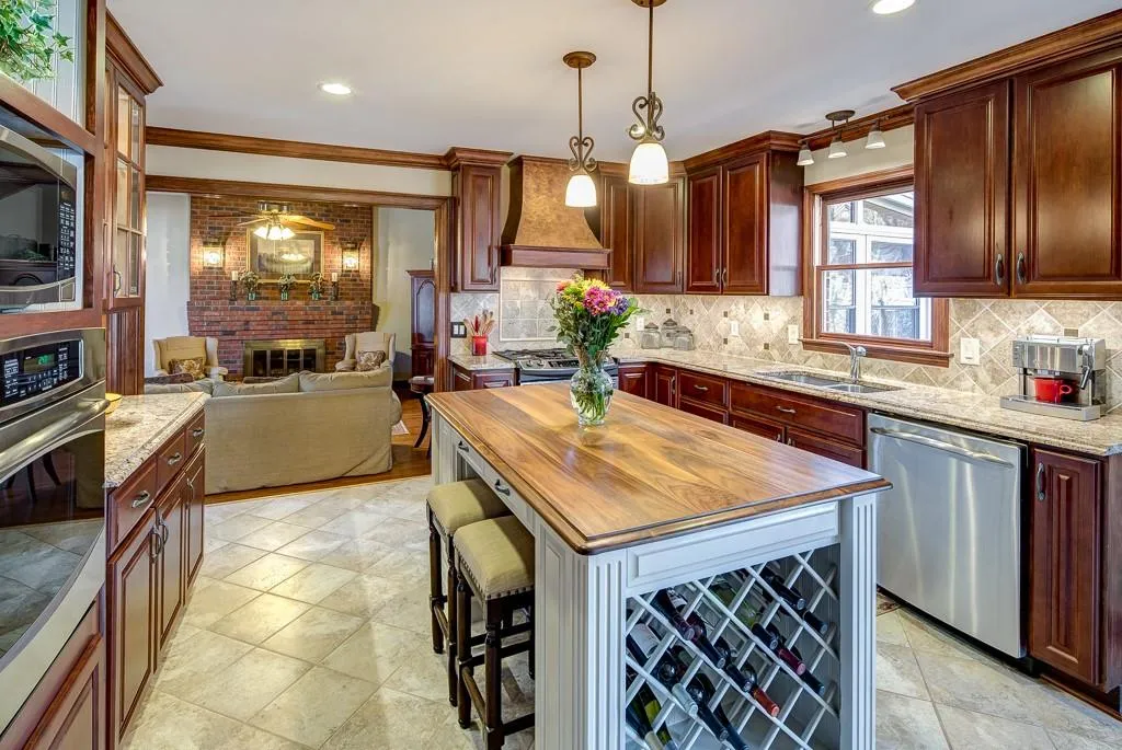 210 Woodrill Way, Atlanta, Georgia 30350, 4 Bedrooms Bedrooms, ,4 BathroomsBathrooms,Residential,Sold,210 Woodrill Way,6505710