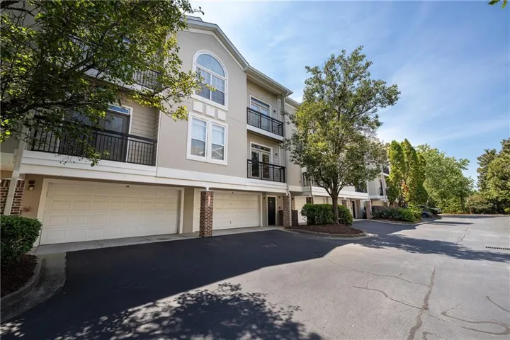 Welcome to River West, a private gated community in a prime Buckhead/Vinings location.