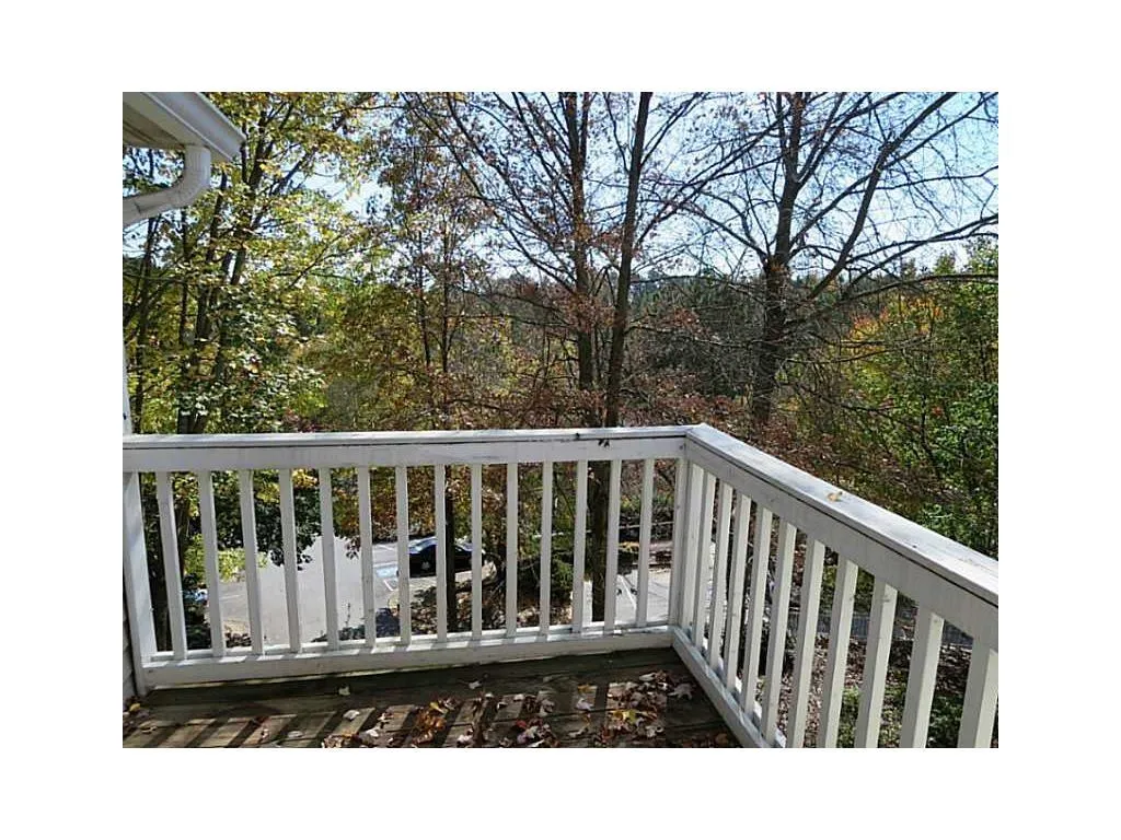 704 Gettysburg Place, Atlanta, Georgia 30350, 2 Bedrooms Bedrooms, ,1 BathroomBathrooms,Residential,Sold,704 Gettysburg Place,5730644