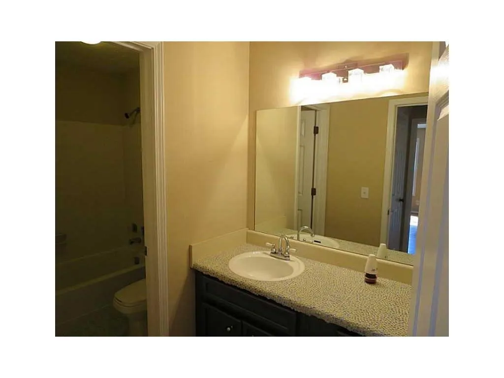 704 Gettysburg Place, Atlanta, Georgia 30350, 2 Bedrooms Bedrooms, ,1 BathroomBathrooms,Residential,Sold,704 Gettysburg Place,5730644