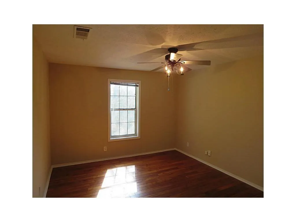 704 Gettysburg Place, Atlanta, Georgia 30350, 2 Bedrooms Bedrooms, ,1 BathroomBathrooms,Residential,Sold,704 Gettysburg Place,5730644