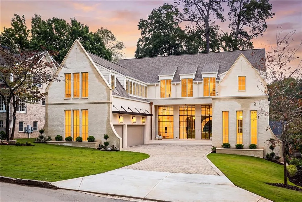 2785 Ashford Road Ne, Atlanta, Georgia 30319, 5 Bedrooms Bedrooms, 0 ,5 BathroomsBathrooms,Residential,Sold,2785 Ashford Road Ne,7850006