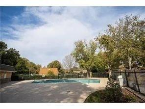 165 N River Drive Unit B, Sandy Springs, Georgia 30350, 2 Bedrooms Bedrooms, ,2 BathroomsBathrooms,Residential,Sold,165 N River Drive Unit B,6699994