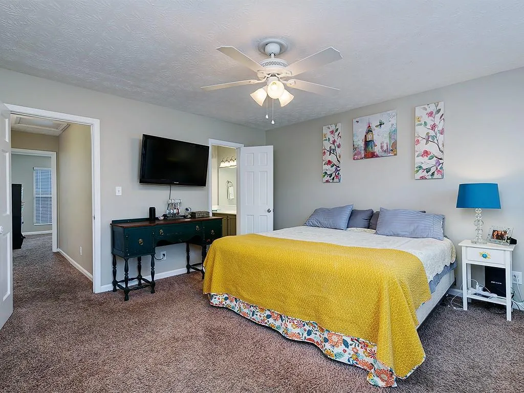 165 N River Drive Unit B, Sandy Springs, Georgia 30350, 2 Bedrooms Bedrooms, ,2 BathroomsBathrooms,Residential,Sold,165 N River Drive Unit B,6699994