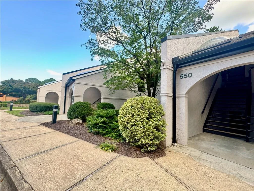 1820 The Exchange Se Unit 550, Atlanta, Georgia 30339, ,Commercial Sale,For Sale,1820 The Exchange Se Unit 550,7640307