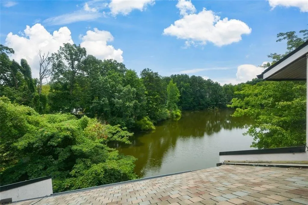 Beautiful pond setting