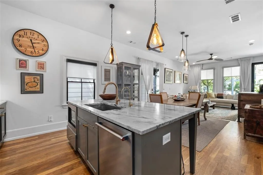 518 Bismark Road Ne, Atlanta, Georgia 30324, 3 Bedrooms Bedrooms, ,2 BathroomsBathrooms,Residential,For Sale,518 Bismark Road Ne,7648023
